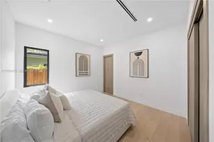 280 NW 47th St, Miami, FL 33127 - Photo 37