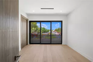 280 NW 47th St, Miami, FL 33127 - Photo 47
