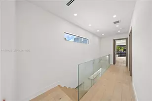 280 NW 47th St, Miami, FL 33127 - Photo 23