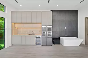 280 NW 47th St, Miami, FL 33127 - Photo 67