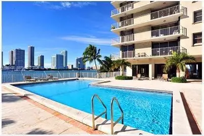 801 N Venetian Dr #1103, Miami, FL 33139 - Photo 7