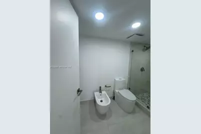 801 N Venetian Dr #1103, Miami, FL 33139 - Photo 25