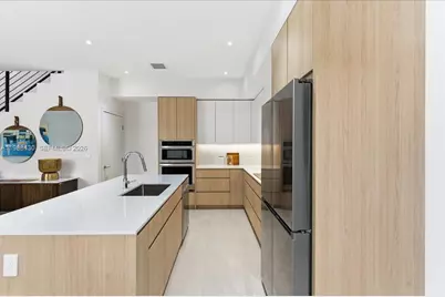 2925 SW 36th Ave, Miami, FL 33133 - Photo 5