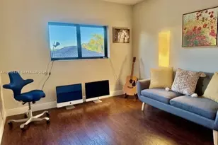 18163 SW 149th Pl, Miami, FL 33187 - Photo 15
