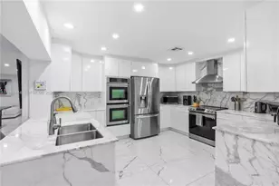 1247 Jackson St, Hollywood, FL 33019 - Photo 13