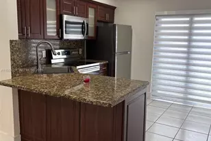 5480 W 21st Ct, Hialeah, FL 33016 - Photo 3