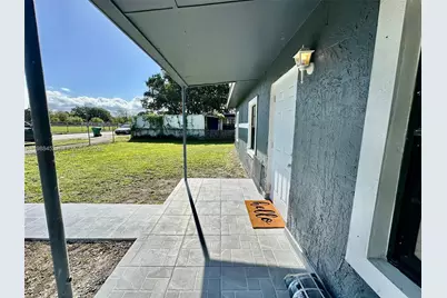 15920 Bunche Park School Dr, Miami Gardens, FL 33054 - Photo 5