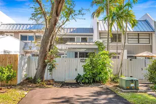 7018 SW 53rd Ln, Miami, FL 33155 - Photo 1