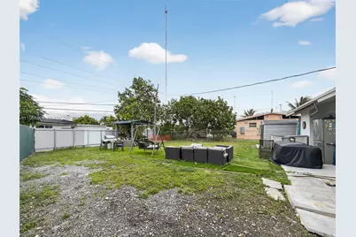 19800 NW 5th Ave, Miami Gardens, FL 33169 - Photo 23