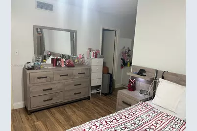 301 N Pine Island Rd #156, Plantation, FL 33324 - Photo 7