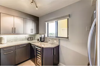 [Address not provided], Jupiter, FL 33477 - Photo 5