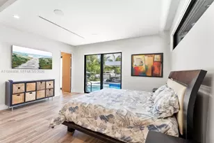 12885 N Bayshore Dr, North Miami, FL 33181 - Photo 17