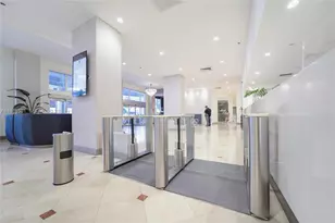 100 Lincoln Rd, Miami Beach, FL 33139 - Photo 17