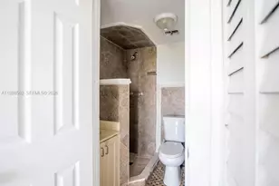 1990 Marseille Dr, Miami Beach, FL 33141 - Photo 21