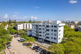 1990 Marseille Dr, Miami Beach, FL 33141 - Photo 3
