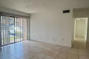 15520 SW 80th St, Miami, FL 33193 - Photo 3