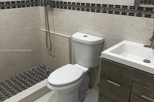 2730 Collins Ave, Miami Beach, FL 33140 - Photo 7