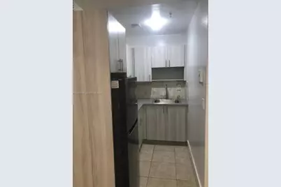 2730 Collins Ave #205, Miami Beach, FL 33140 - Photo 5