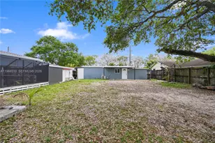 1803 SW 43rd Way, Fort Lauderdale, FL 33317 - Photo 5