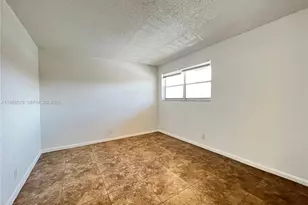 850 E Commercial Blvd, Oakland Park, FL 33334 - Photo 13