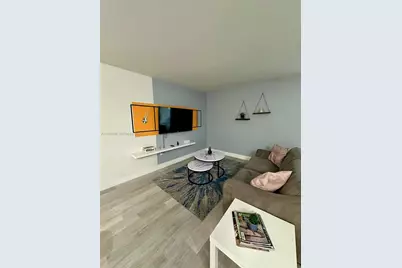 19380 NE 26th Ave #305, Miami, FL 33180 - Photo 3