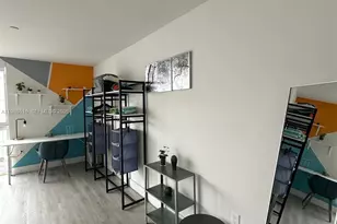 19380 NE 26th Ave, Miami, FL 33180 - Photo 5