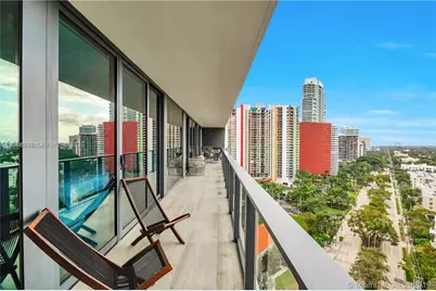 1451 Brickell Ave #1605, Miami, FL 33131 - Photo 1