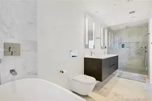 1451 Brickell Ave, Miami, FL 33131 - Photo 13
