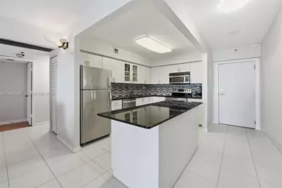 20225 NE 34th Ct #2218, Aventura, FL 33180 - Photo 9