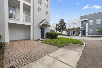 4546 Bay Spring Ct, Tampa, FL 33611 - Photo 5