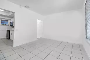 2900 NW 95th St, Miami, FL 33147 - Photo 33