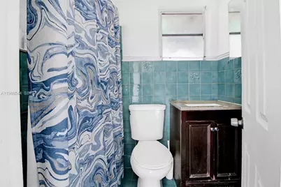 2900 NW 95th St, Miami, FL 33147 - Photo 11