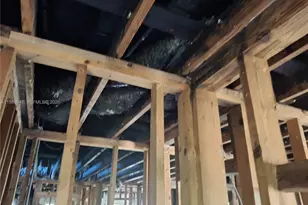 1561 NW 131st St, Miami, FL 33167 - Photo 43