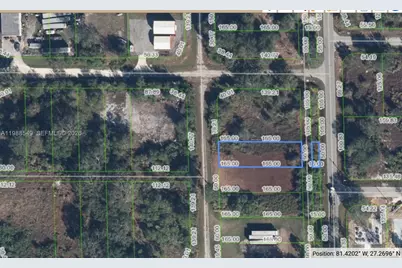 320 Commerce St NW, Lake Placid, FL 33852 - Photo 1