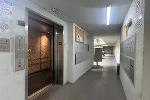 8215 SW 152nd Ave, Miami, FL 33193 - Photo 19