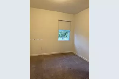 1031 SE 27th Ter #1031, Homestead, FL 33035 - Photo 9