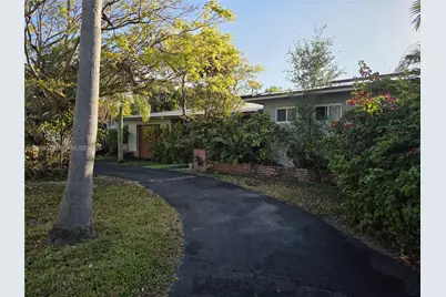 6005 SW 64th Pl, South Miami, FL 33143 - Photo 1