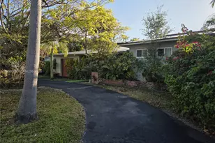 6005 SW 64th Pl, South Miami, FL 33143 - Photo 1