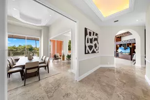 10 Edgewater Dr, Coral Gables, FL 33133 - Photo 7