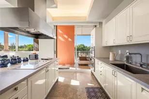 10 Edgewater Dr, Coral Gables, FL 33133 - Photo 25