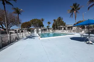 468 NE 206th Ln, Miami, FL 33179 - Photo 29