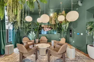 121 NE 5th St, Miami, FL 33132 - Photo 19