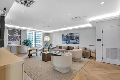 121 NE 5th St #2304, Miami, FL 33132 - Photo 25