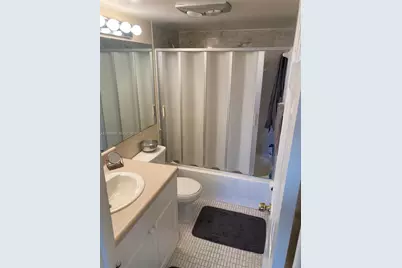 361 S Hollybrook Dr #206, Pembroke Pines, FL 33025 - Photo 17