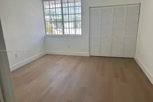 3890 W 8th Way, Hialeah, FL 33012 - Photo 13