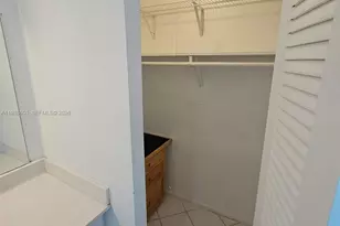 7135 Collins Ave, Miami Beach, FL 33141 - Photo 17