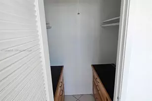 7135 Collins Ave, Miami Beach, FL 33141 - Photo 13