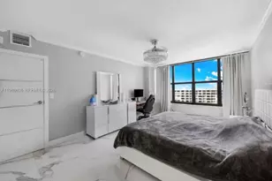 2500 Parkview Dr, Hallandale Beach, FL 33009 - Photo 15