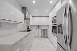 2500 Parkview Dr, Hallandale Beach, FL 33009 - Photo 11