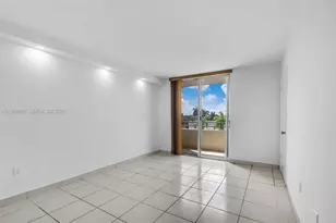 8320 NW 8th St, Miami, FL 33126 - Photo 27